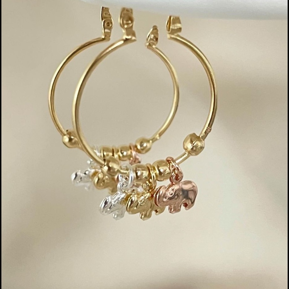 18k Gold Filled Elephants Hoop Earrings - Picture 5 of 8